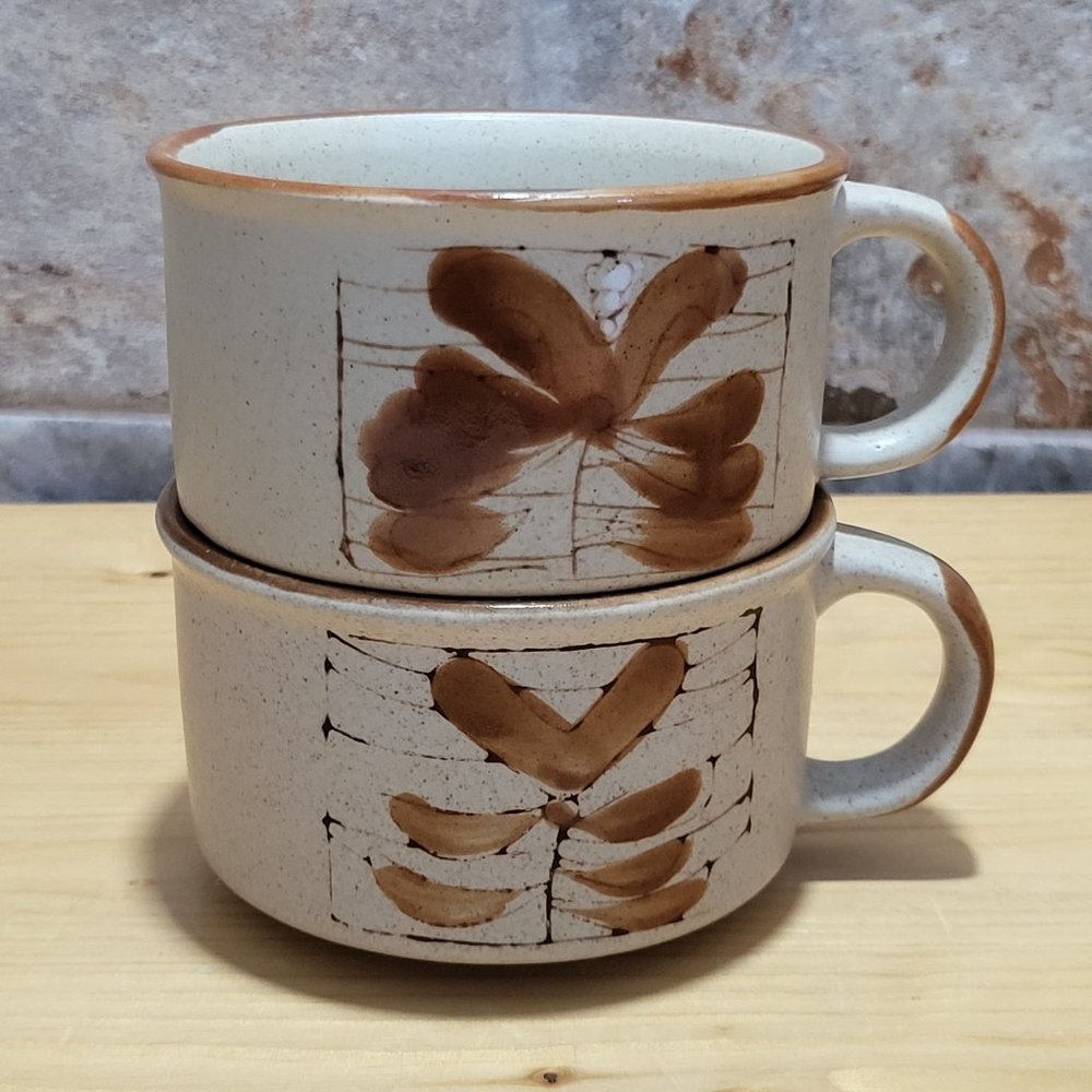 VTG Coffee Soup Mugs Floral Tan Brown Stoneware Set of 2